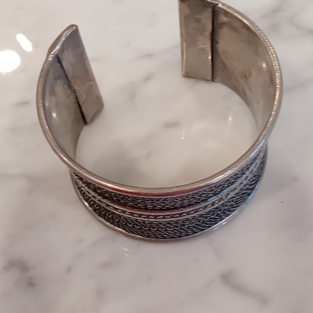 Cuff bracelet